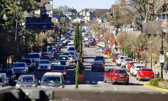 Imagem 4: Apartamento com Varanda na Borges de Medeiros GRAMADO - Preço baixo e ótimo para investir