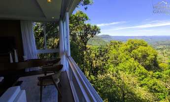 Imagem: Imóvel mobiliado em Gramado com vista para