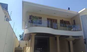 Imagem: SOBRADO NO CENTRO DE CANOAS