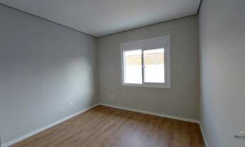 Imagem 3: Sobrado com closet e lareira em Canoas - Oportunidade única!