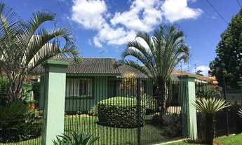 Imagem: Casa com 3 Dormitorio(s) localizado(a) no