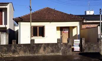 Imagem: Casa com 2 Dormitorio(s) localizado(a) no