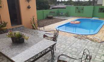 Imagem: Casa com 3 Dormitorio(s) localizado(a) no