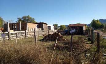 Imagem: Terreno com 3 Dormitorio(s) localizado(a)