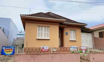 Imagem: Casa com 2 Dormitorio(s) localizado(a) no