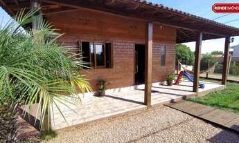 Imagem: Casa com 2 Dormitorio(s) localizado(a) no