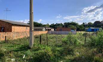 Imagem: Terreno com 2 Dormitorio(s) localizado(a)