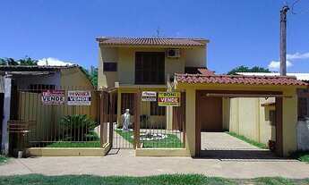 Imagem: Sobrado com 2 Dormitorio(s) localizado(a)