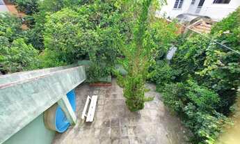 Imagem: Sobrado com 5 Dormitorio(s) localizado(a)