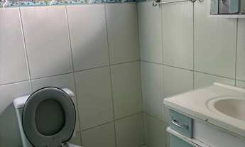 Imagem 7: Casa de esquina Casa com aluguel por R$1.350 /mês