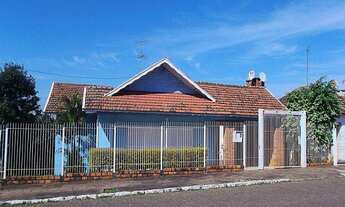 Imagem: Casa com 2 Dormitorio(s) localizado(a) no