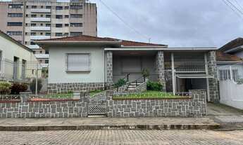 Imagem: Casa com 3 Dormitorio(s) localizado(a) no