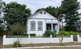 Imagem: Casa Comercial com 2 Dormitorio(s) localizado(a)