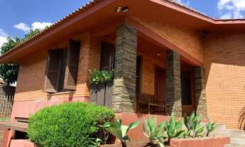 Imagem: Casa com 3 dormitórios no Bairro Soares