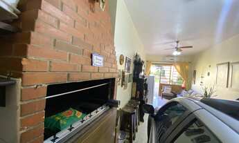 Imagem: Ótima Casa com Piscina à venda no bairro