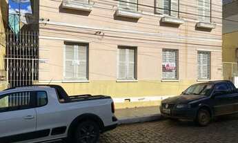 Imagem 7: PRÉDIO DE ALVENARIA - PAVIMENTO TÉRREO - NO CENTRO DA CIDADE