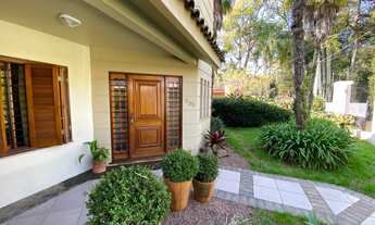 Imagem 2: Casa totalmente plana, com piscina no Centro de Cachoeira do Sul - Venda