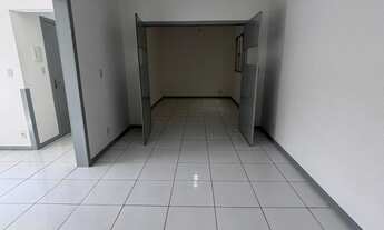 Imagem: Sala Comercial com 3 Dormitorio(s) localizado(a)