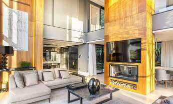 Imagem 2: CASA COM 4 DORMITÓRIOS