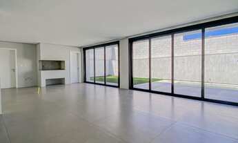 Imagem 6: CASA COM 04 SUÍTES