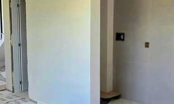 Imagem 5: Sobrado de esquina com pátio lateral