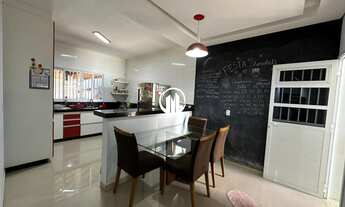 Imagem: Casa à venda com 3 dormitórios (1 suíte)