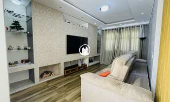 Imagem: Casa a venda com 4 dormitórios sendo 2