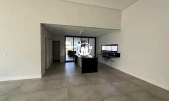 Imagem 4: Casa á venda com 4 dormitórios sendo 3 suítes - Condomínio Brisas do Lago - Jardim Samamba