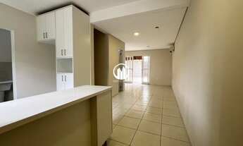 Imagem 1: Casa à venda com 3 dormitórios sendo 1 suíte - Condomínio Residencial Thina - Bairro Medei