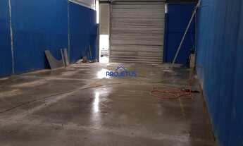 Imagem 5: Oportunidade!! Alugo Galpão 200m2 Mezanino para escritório Banheiros Pé direito de 8 mts