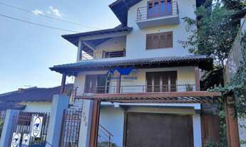 Imagem: Sobrado com 600 m², com 4 quartos, 2 suítes