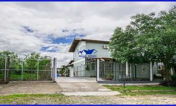 Imagem 4: Casa com 164,62 m² de área construído, parte superior com vista panorâmica, 2 quartos com