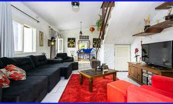 Imagem 7: Casa com 164,62 m² de área construído, parte superior com vista panorâmica, 2 quartos com