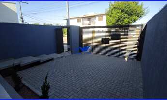 Imagem 2: Casa com 111,05m² de área construída, 3 dormitórios sendo 2 suítes, 800m do Hospital na ci