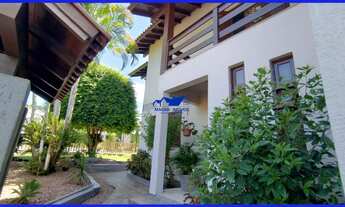 Imagem 5: Casa com 205,20 m², Alto Padrão, 3 quartos, 3 vagas cobertas, 2 sacadas, piscina, Bairro