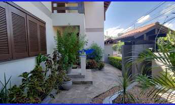 Imagem 6: Casa com 205,20 m², Alto Padrão, 3 quartos, 3 vagas cobertas, 2 sacadas, piscina, Bairro