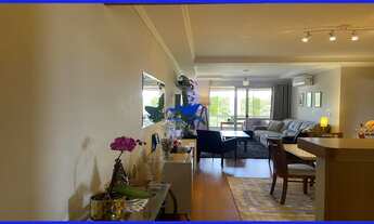 Imagem 4: Apartamento semi mobiliado com 139m² de área total, 3 dormitórios sendo 1 suíte, 2 vagas