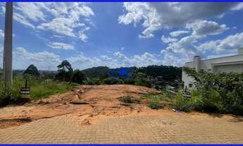 Imagem: Terreno declive em Lugar próximo a tudo