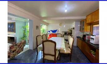 Imagem 4: Linda Casa térrea com 300 m² quadrados de área construída, 4 dormitórios, piscina, banheir