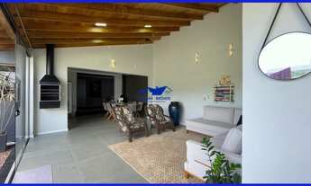 Imagem: Ótima casa de esquina próxima a escolas