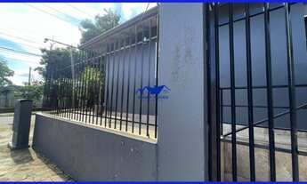 Imagem 6: Ótima casa de esquina próxima a escolas, farmácias, postos de combustíveis e mercados no b