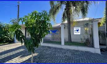 Imagem 4: Linda casa com 99,20m², 2 dormitórios, escritório, churrasqueira no bairro Lago Azul em Es