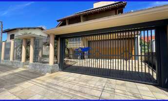 Imagem 3: Linda casa em ótima localização próximo a mercado, farmácia, padarias, escolas no Centro d