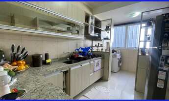 Imagem 7: Apartamento de 67m² com terraço e vista para o centro no Edifício Leo Rugardo Bender, Estâ