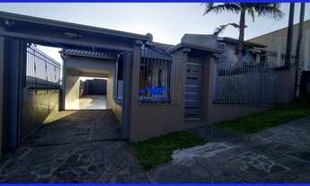 Imagem 3: Casa com 98,94 metros quadrados, semi mobiliada, 2 quartos, salão de festas, garagem cober