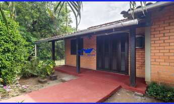 Imagem 3: Casa de esquina com 3 dormitórios e amplo pátio no bairro União em Estância Velha/RS