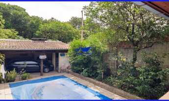 Imagem 5: Casa de esquina com 3 dormitórios e amplo pátio no bairro União em Estância Velha/RS