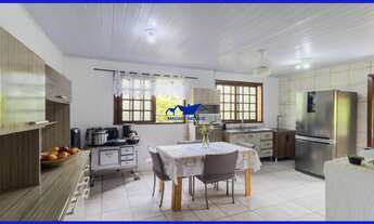 Imagem 7: Casa de esquina com 3 dormitórios e amplo pátio no bairro União em Estância Velha/RS