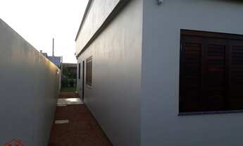 Imagem 7: Casa com arquitetura moderna pertinho do mar