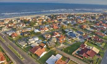 Imagem 5: Pertinho do mar com cinco dormitórios